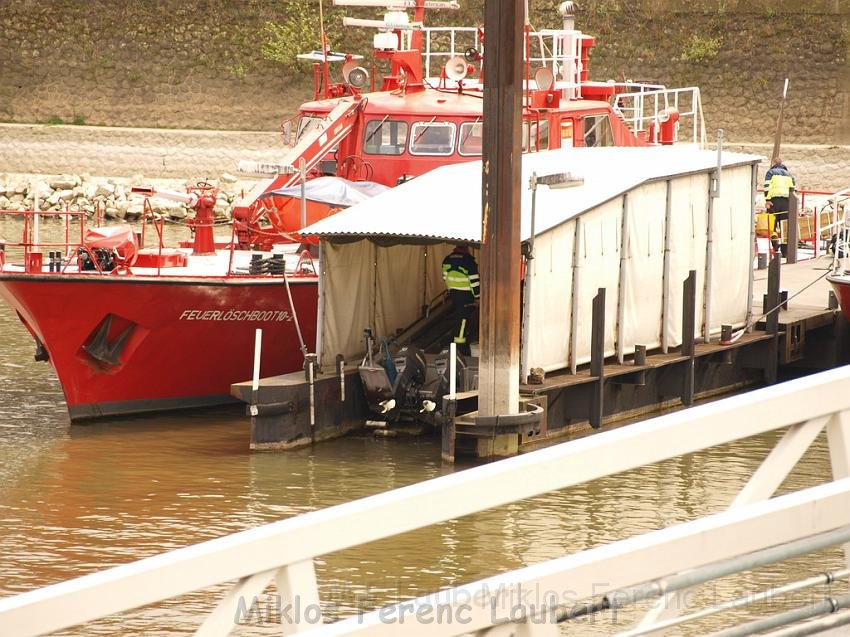 Wartungsarbeiten Rettungsboot Ursula P66.JPG